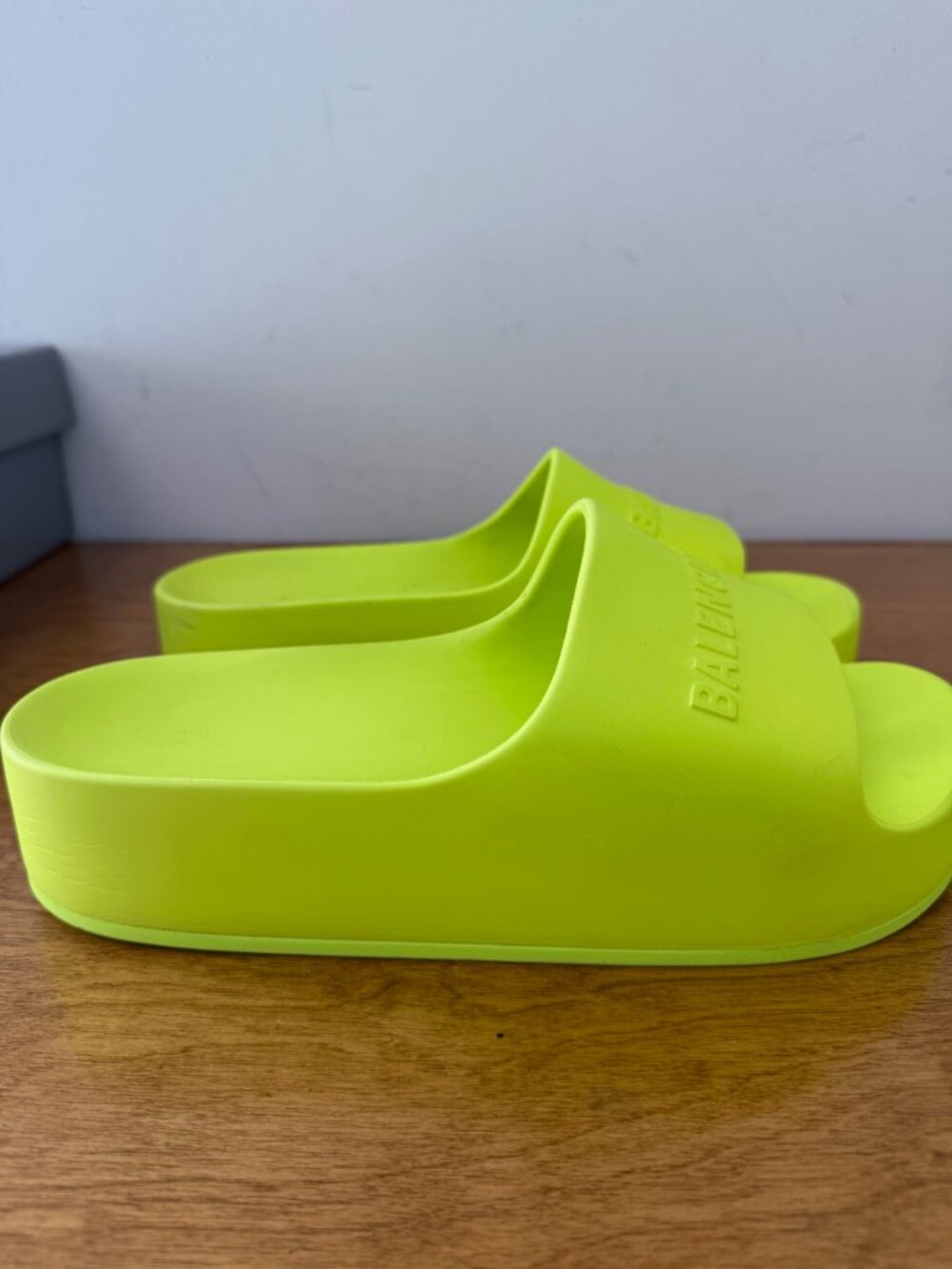 Balenciaga Platform Slides | Acid Lime | EU 41 - Picture 5 of 10